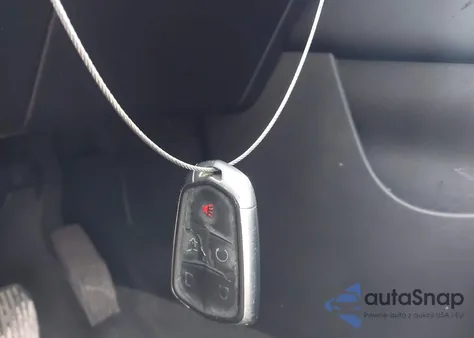 2019 Cadillac Xt4 Premium Luxury z USA, uszkodzony, nr VIN 1GYFZCR49KF203311